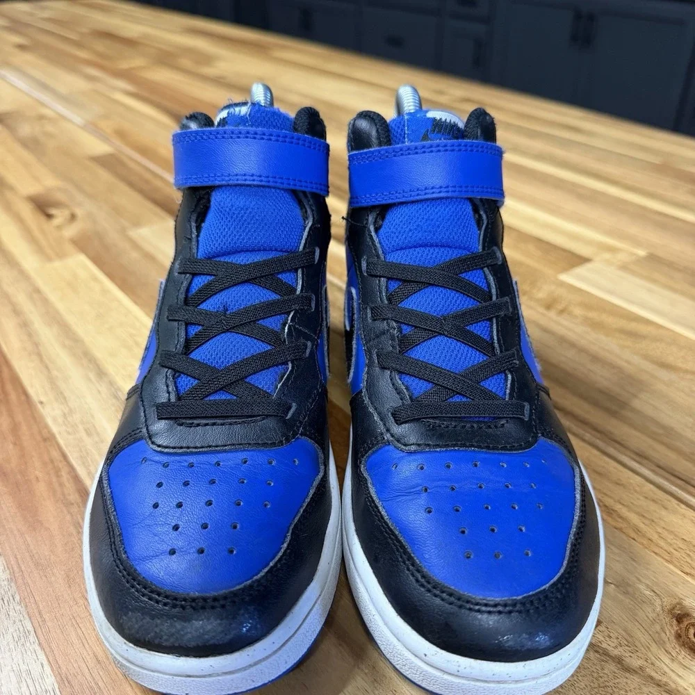Nike Court Borough Mid 2 Shoes Youth 2.5Y Blue Basketball Sneakers CD7783-404